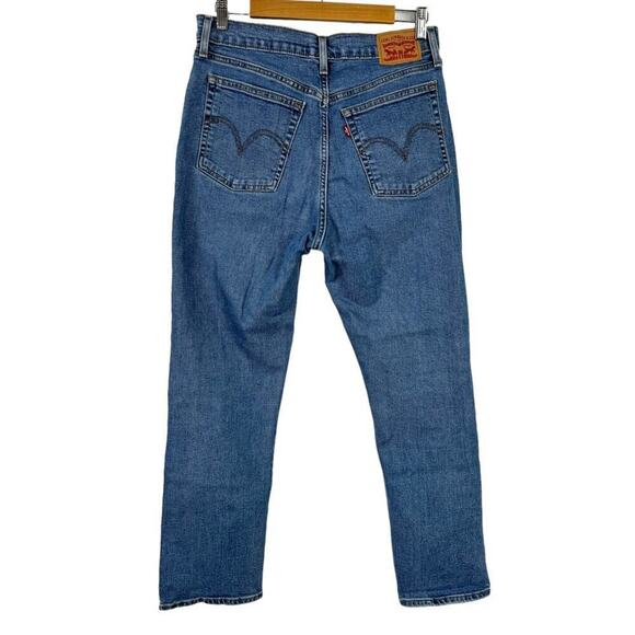 Levi's Women's Size 30 Wedgie Straight Fit Cropped Jeans Love in the Mist - Picture 9 of 16